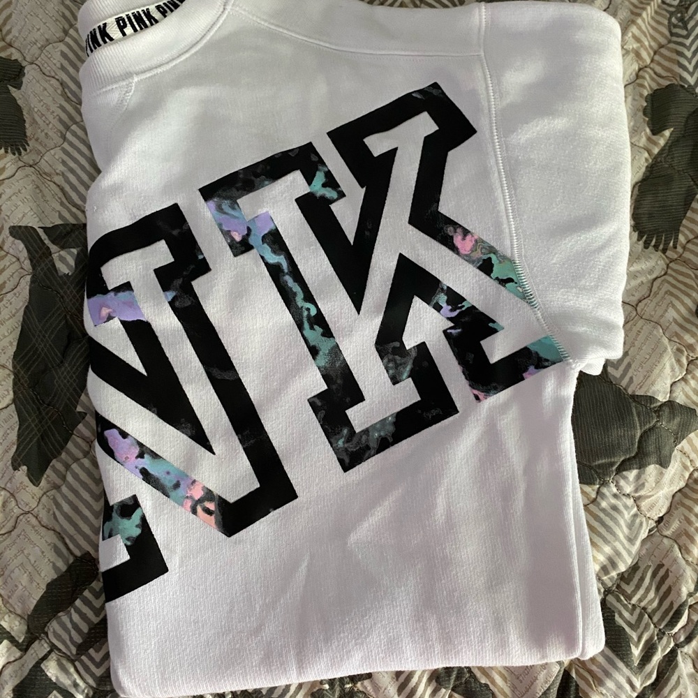 PINK VS pullover 🤍